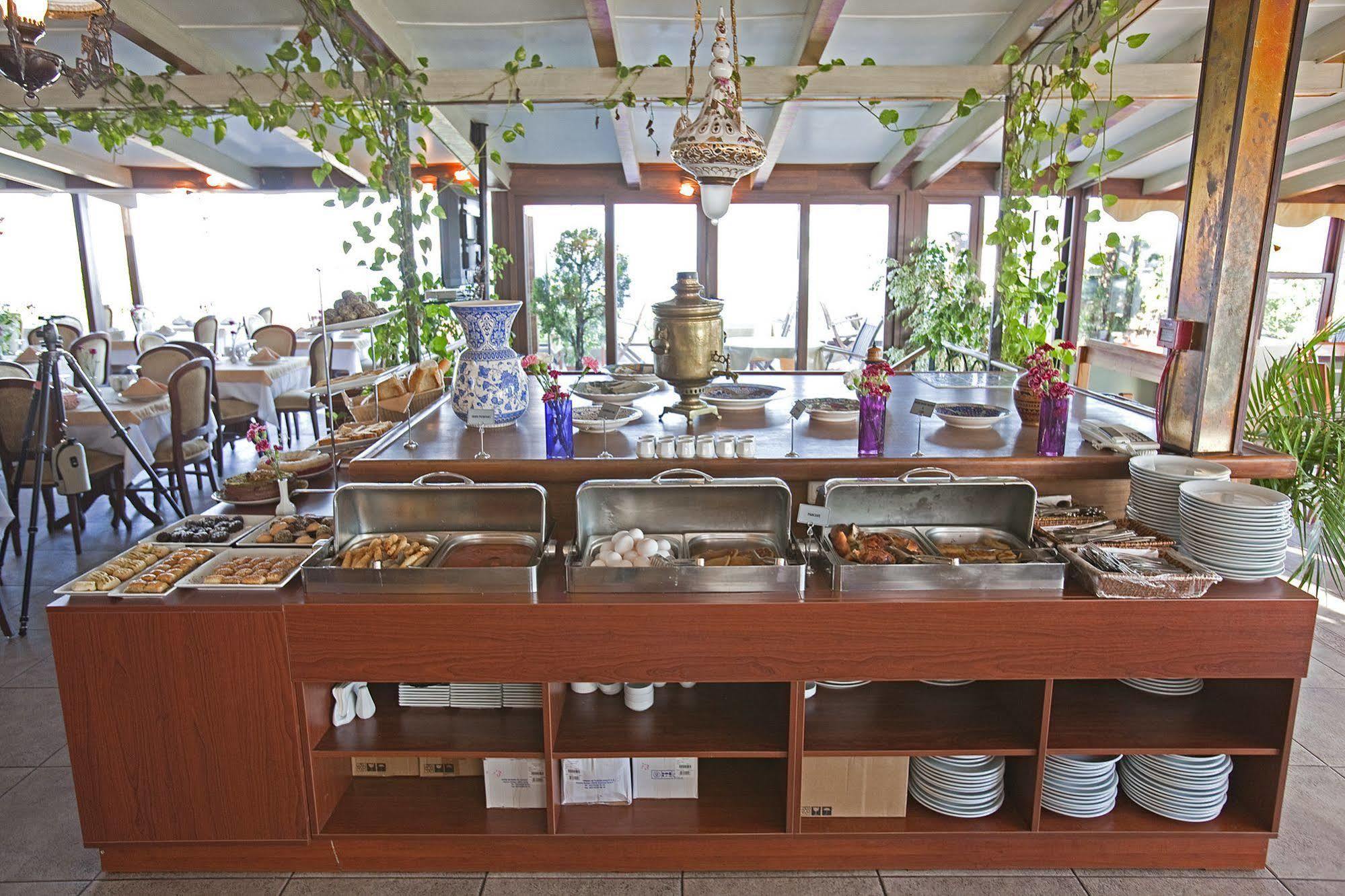 Azade Hotel Istanbul Ngoại thất bức ảnh