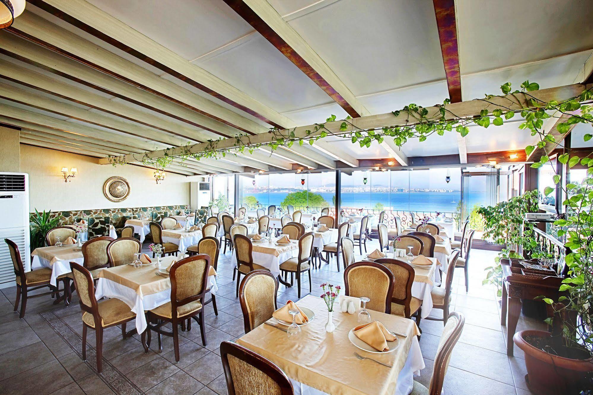 Azade Hotel Istanbul Ngoại thất bức ảnh