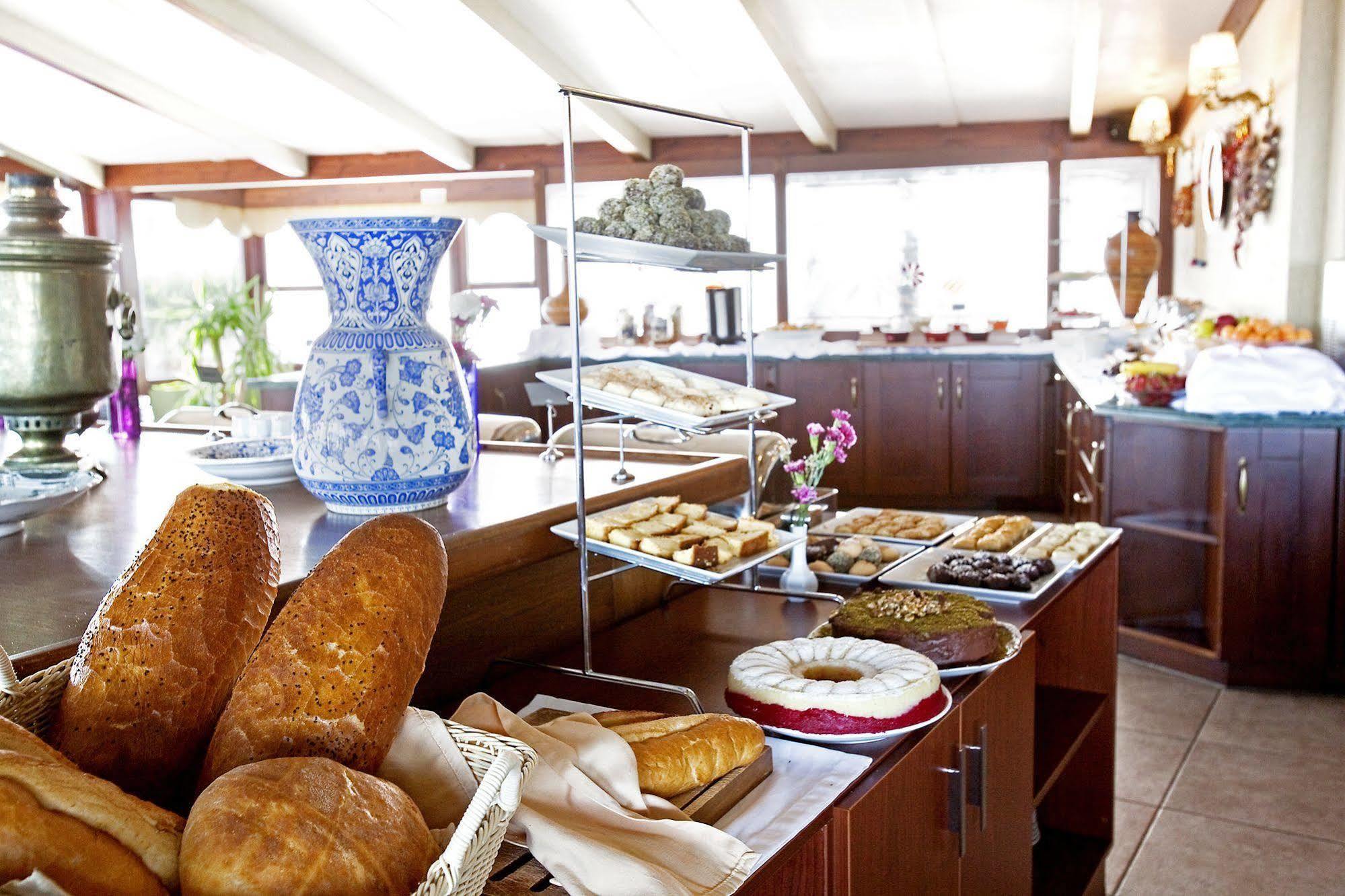 Azade Hotel Istanbul Ngoại thất bức ảnh